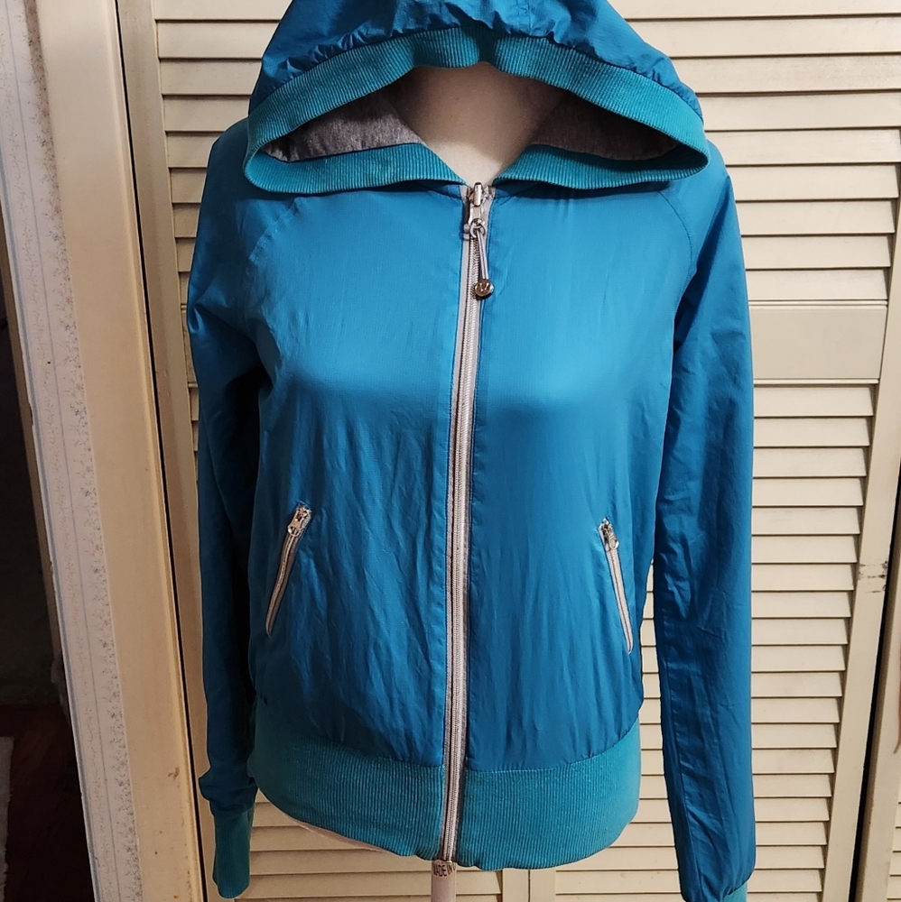 Lululemon REVERSIBLE lightweight Jacket